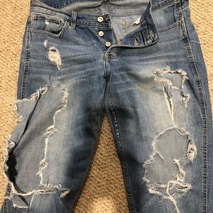 Ripped Hollister boyfriend jeans